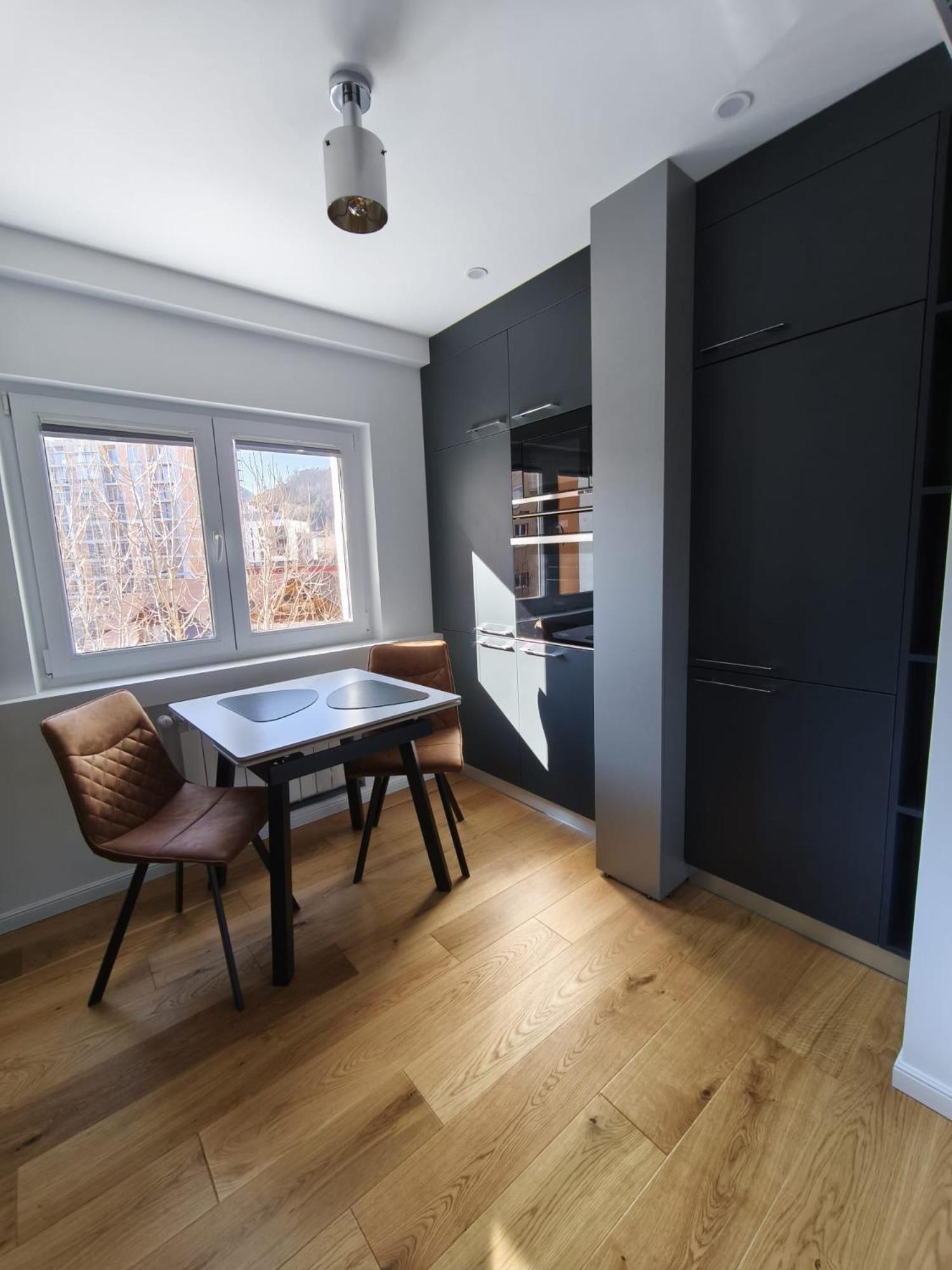 Studio Lux, Elegant & Confortabil Braşov Eksteriør billede